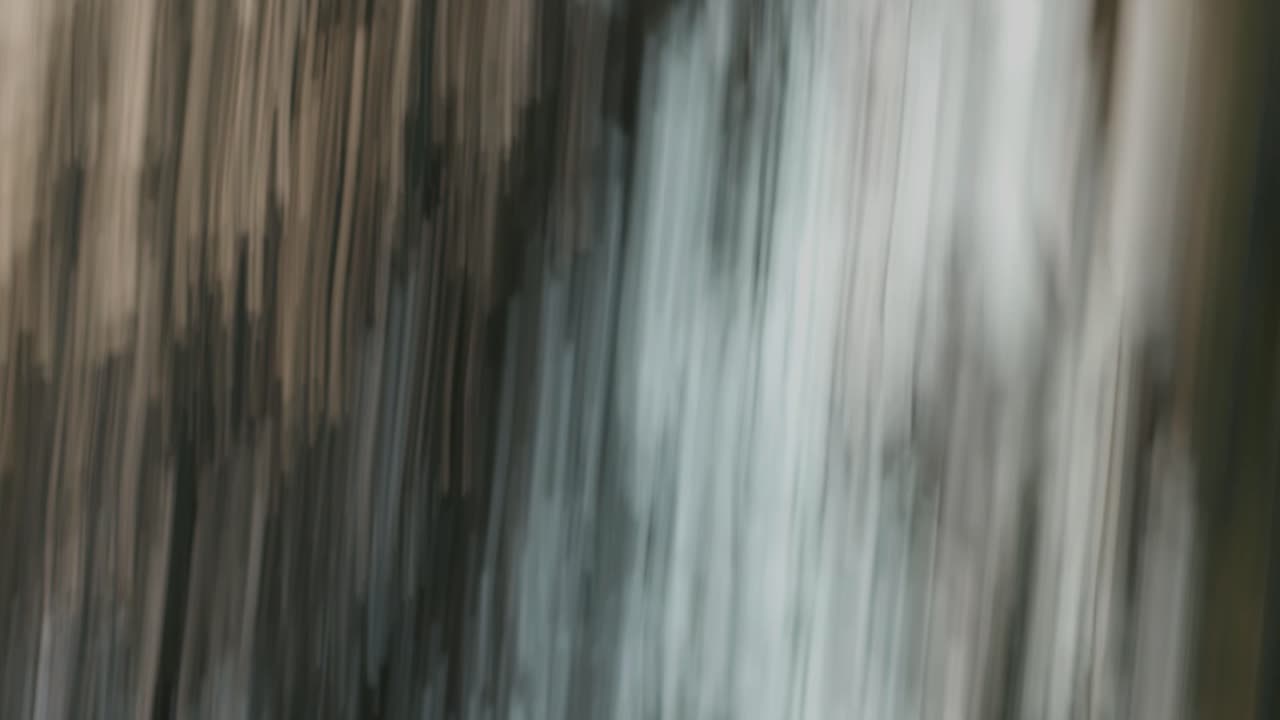 Abstract Motion Blurred Lines