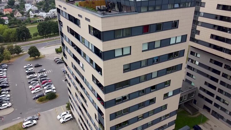 Alloggi in un grattacielo elevato