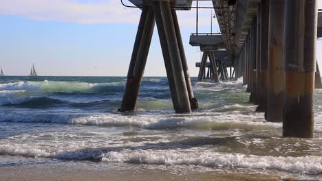 Muelle-De-Pescadores-A-Cámara-Lenta-Playa-De-Venecia