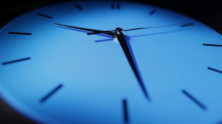 Blue clock Real time