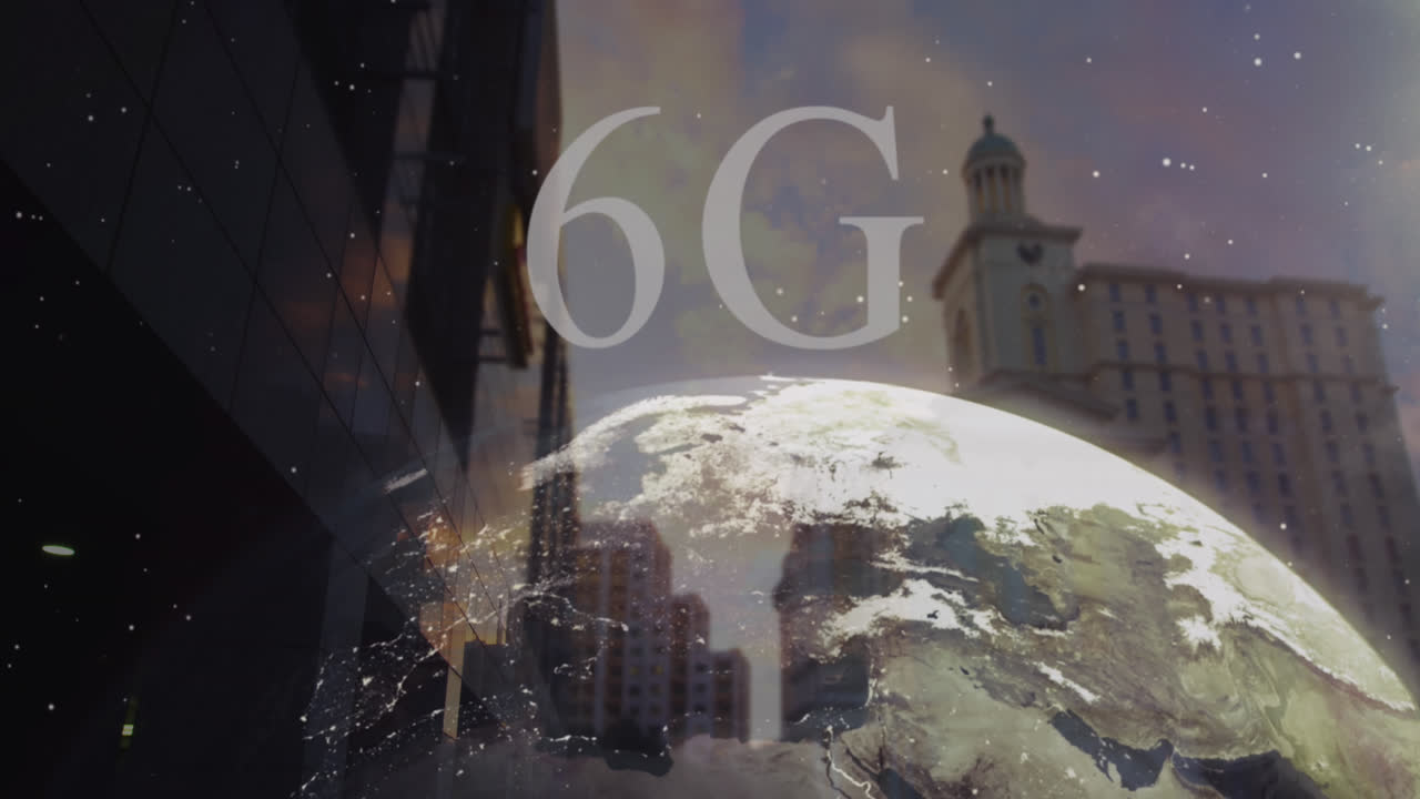 animación de texto de 6g y globo giratorio sobre vista de ángulo bajo de edificios en el fondo