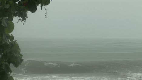 Tropical-Storm-in-Tahiti