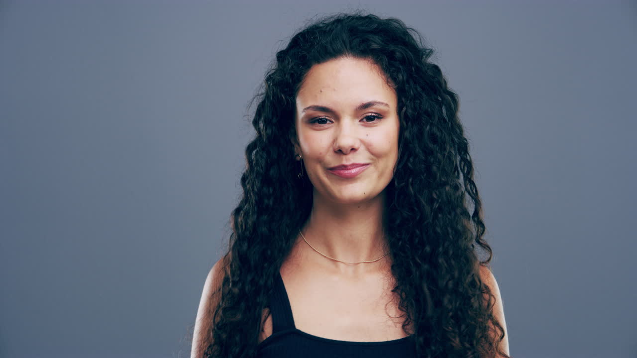 Yeah, I'm single and ready to mingle!