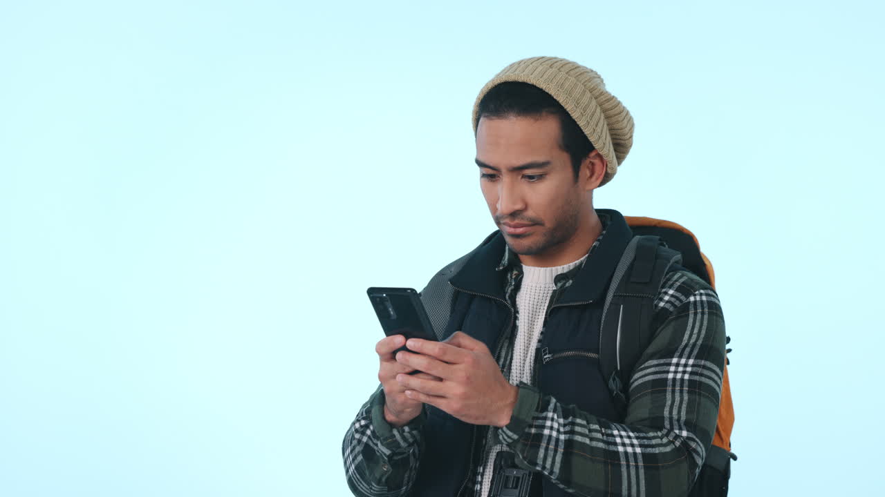 잃어버린, 여행 또는 스마트폰을 가진 사람