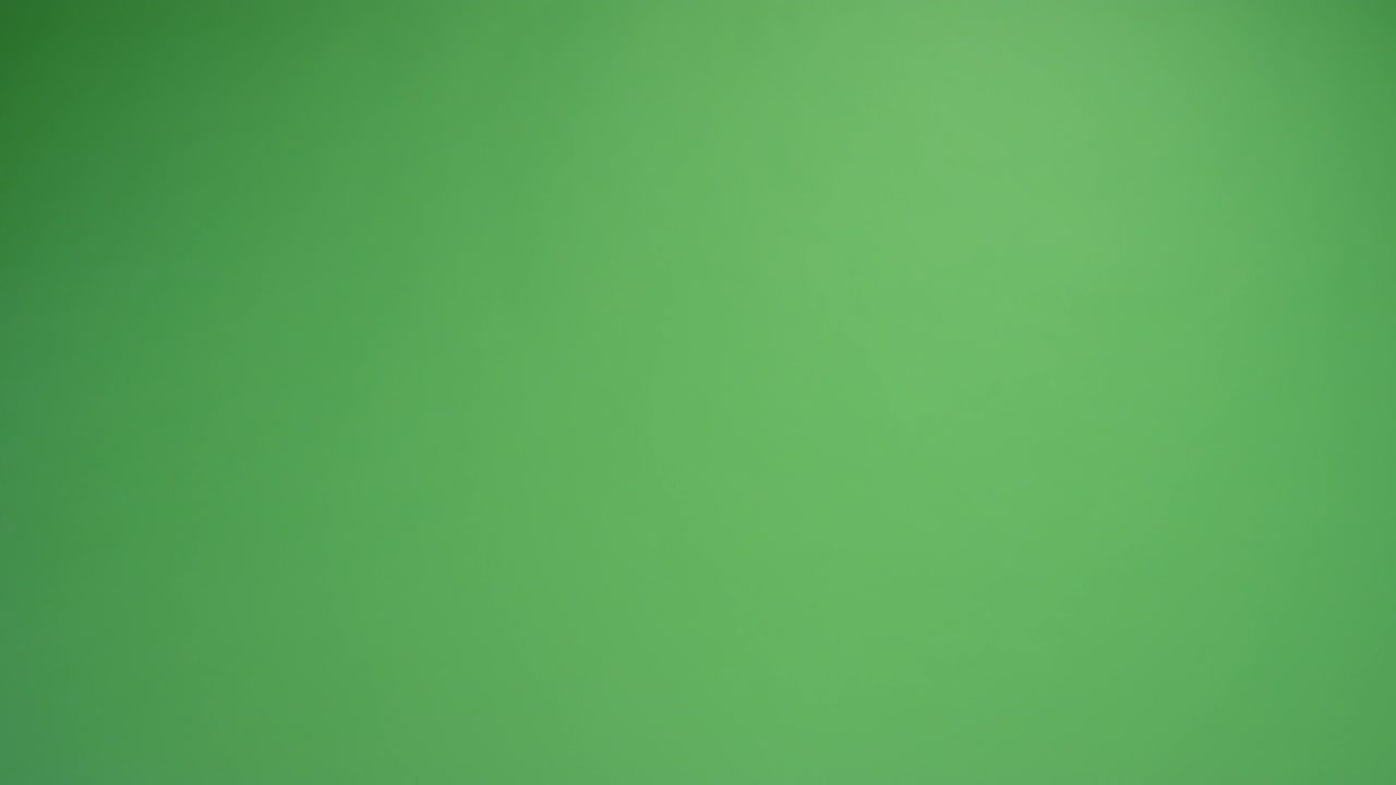 hombre y mujer de negocios en trajes hola cinco