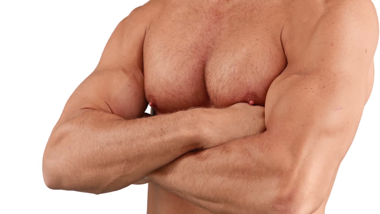 팔을  ⁇ 은 근육이 있는 남자