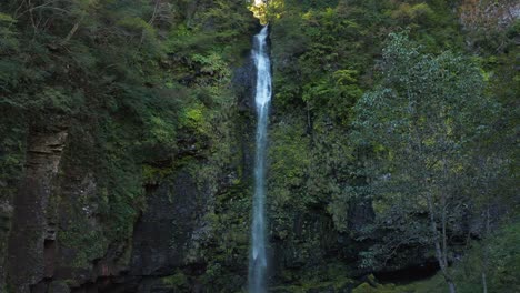 amidaga waterfall, tall mossy falls in gifu prefecture, japan