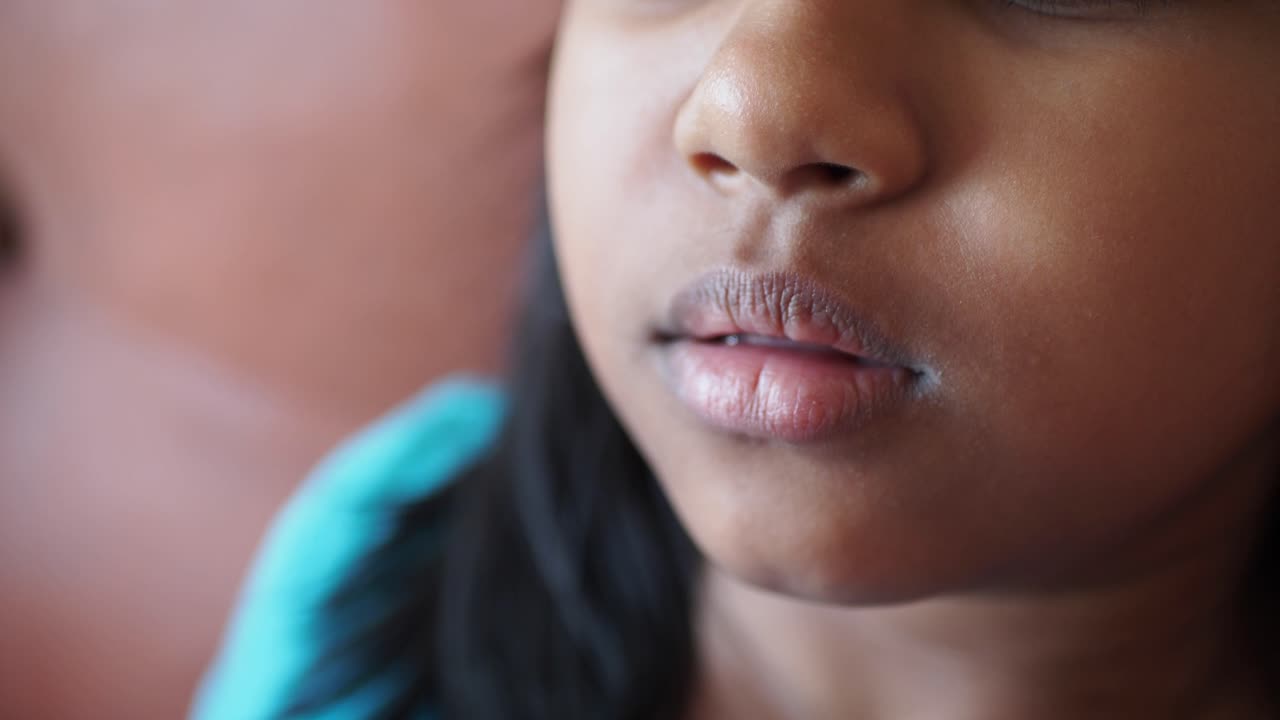 primer plano de la cara de una chica