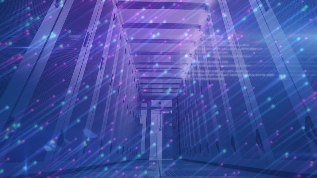 animación de luces azules y rosas moviéndose sobre los servidores