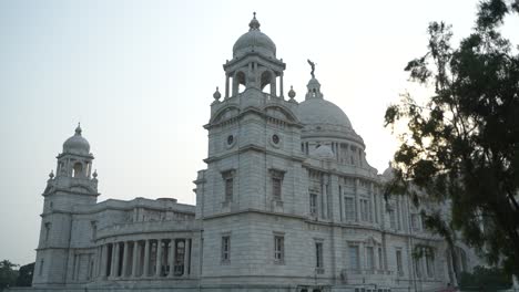 victoria memorial, kolkata: a majestic marble monument
