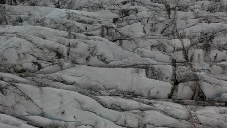 Mirando-Hacia-Abajo-En-La-Antena-4k-Del-Glaciar-De-Islandia