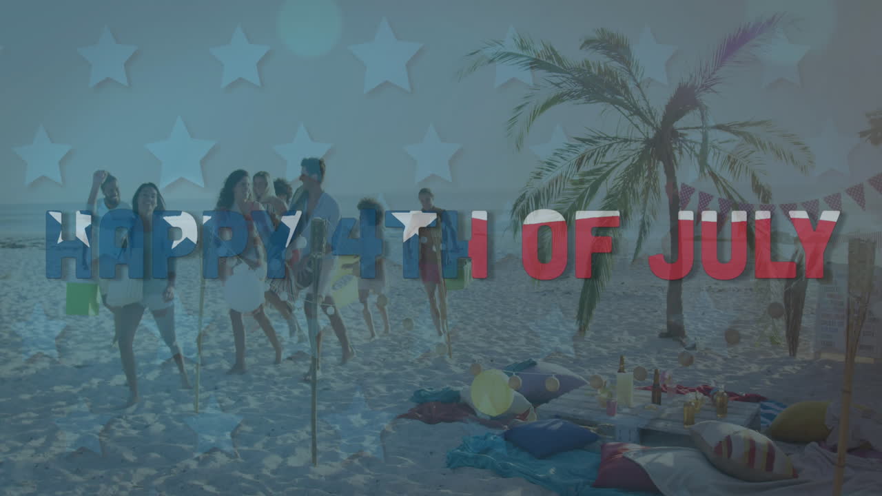animación de feliz 4 de julio texto y bandera estadounidense sobre amigos divirtiéndose en la playa