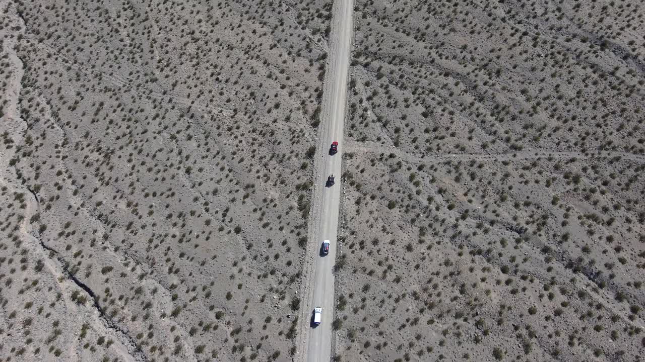 야생을 탐험하는: 서사시적인 지프 오프 로드 에스캐페드