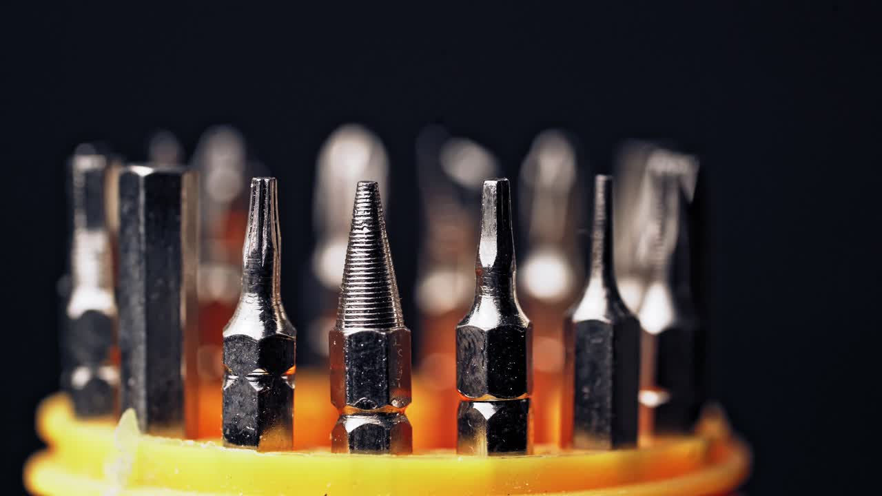 steel screwdriver tips of different types interchangeable