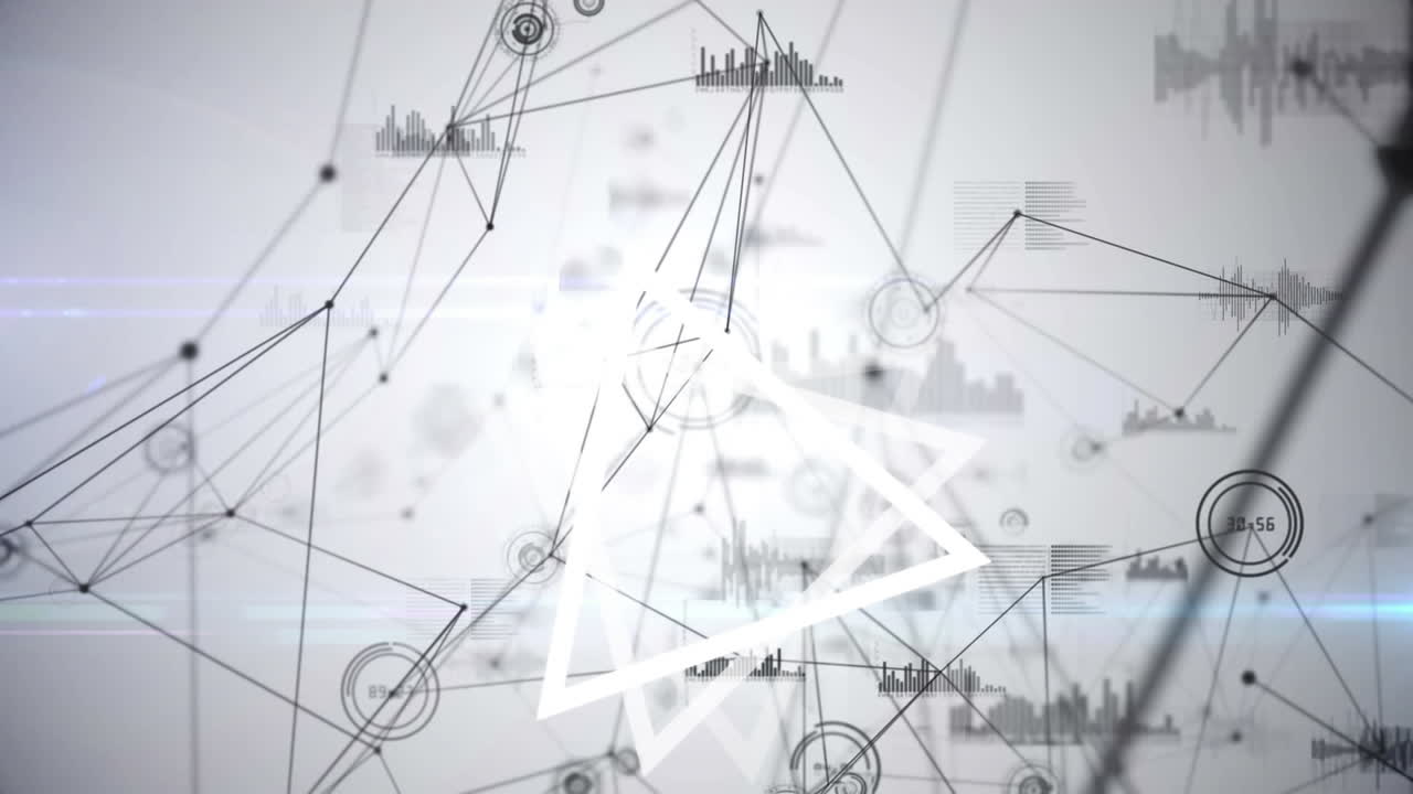 forma de triángulo girando contra la red de conexiones y procesamiento de datos en el fondo gay