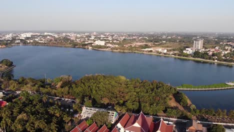 Aerial-of-Phra-That-Kham-Kaen-Famous-Tourist-Attraction-in-Khon-Kaen,-Thailand