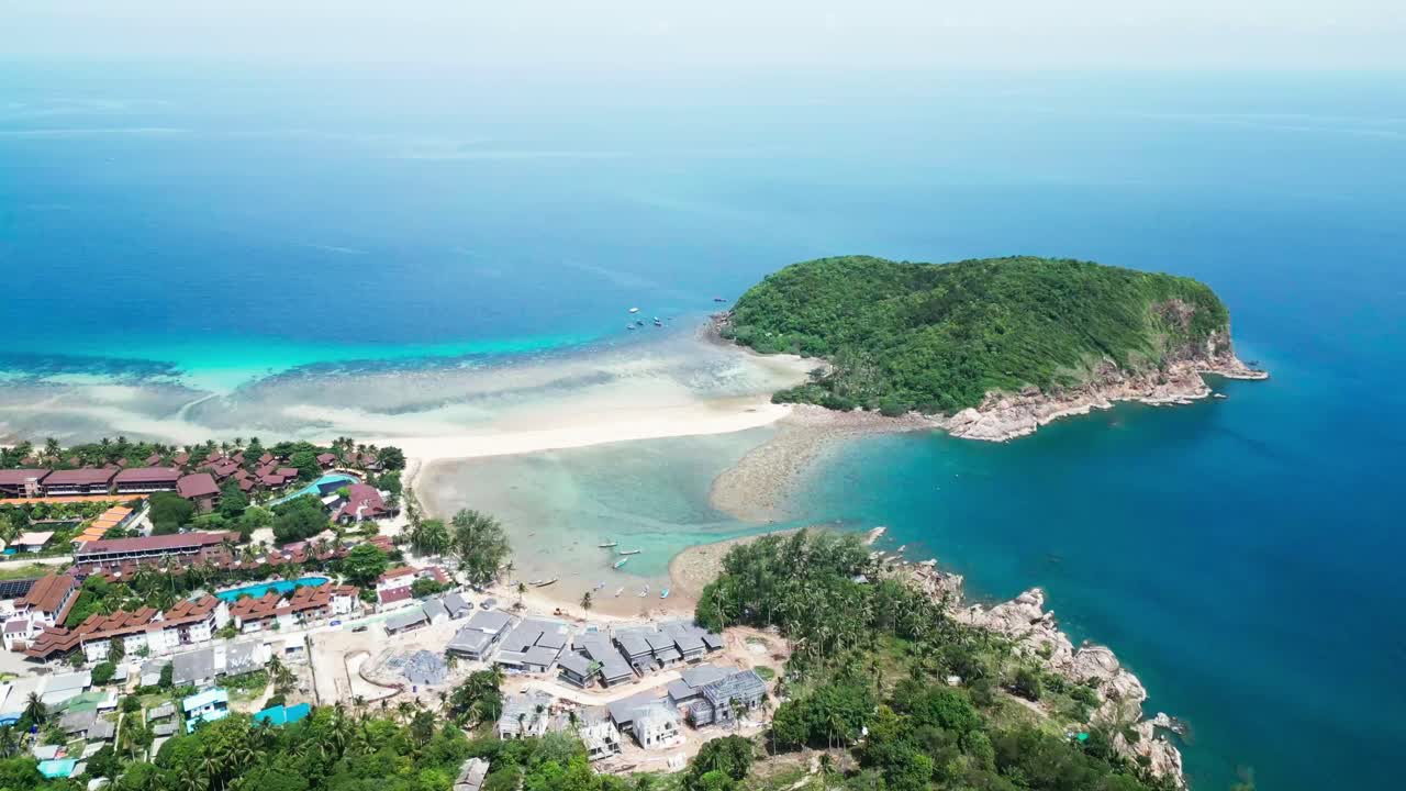 Ko Pha Ngan or Koh Phangan Island in Gulf of Thailand , Koh Nang Yuan islet white sand beach