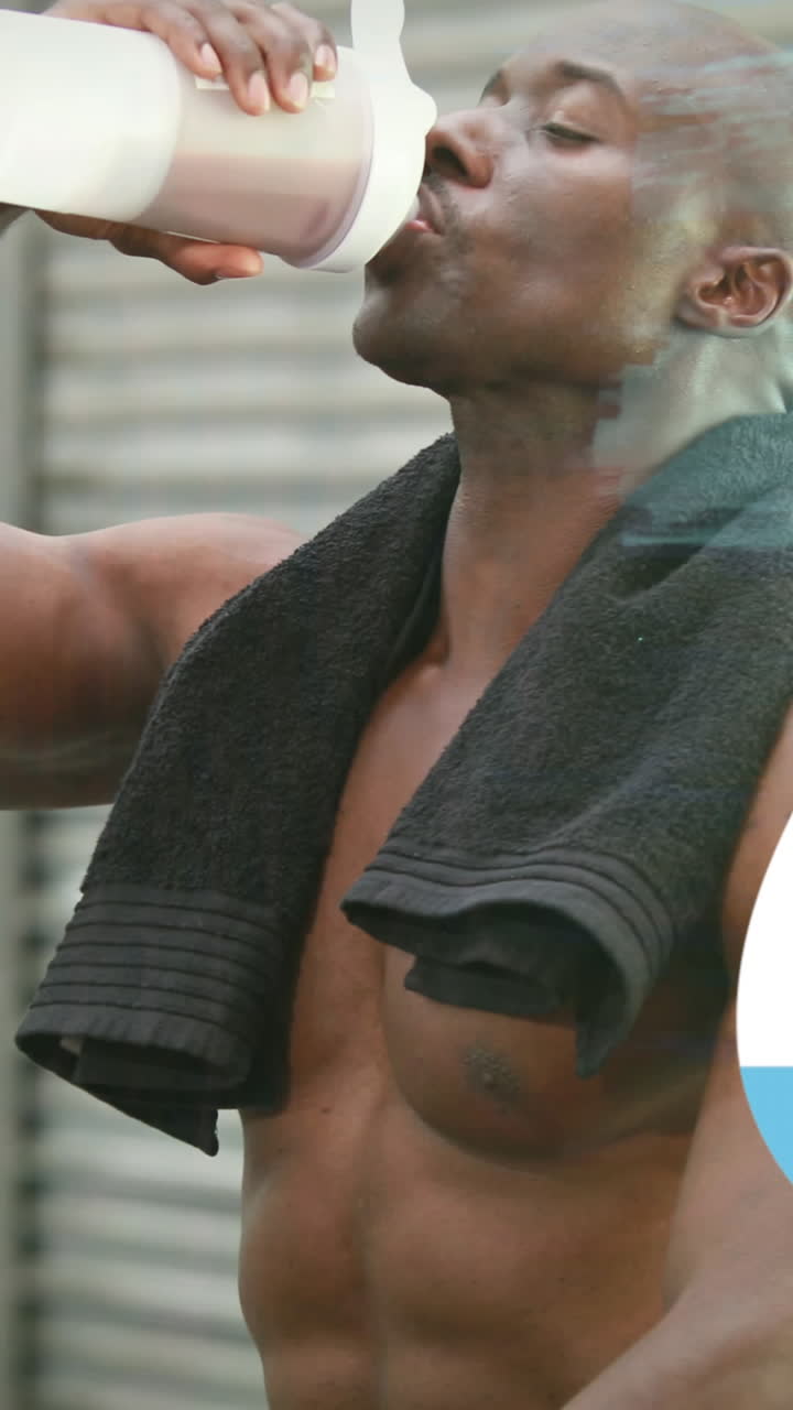 animación del procesamiento de datos sobre hombres afroamericanos bebiendo agua