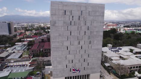 orbiting shot over the aesthetic facade of costa rica´s legislative assembly, san jose
