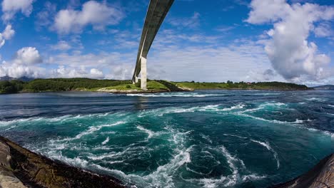 Whirlpools-of-the-maelstrom-of-Saltstraumen,-Nordland,-Norway