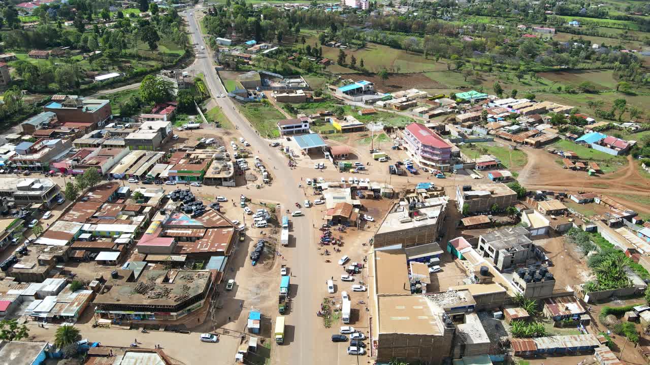 농촌 아프리카 정착지, 녹색 농업 농장, 케냐 주택, 가난한 정착 아프리카, 케냐의 농촌 주택