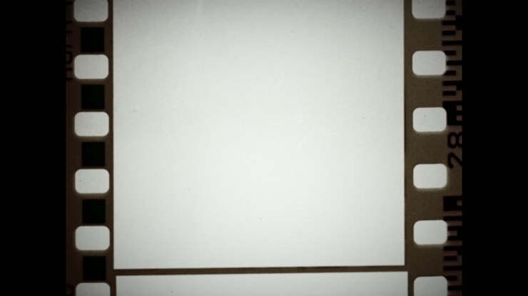 Real 35mm 4x3 film frame overlay - dirty and old
