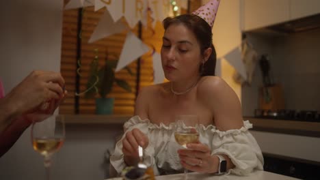 cena de celebración de cumpleaños