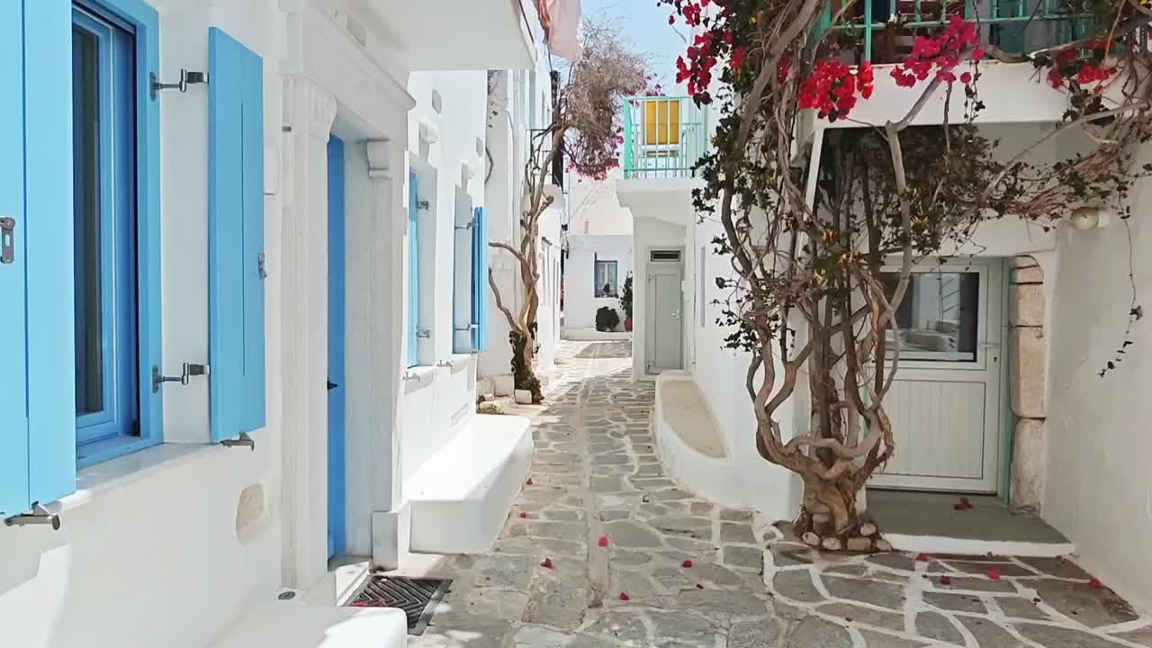 The center of Parikia is simply spectacular