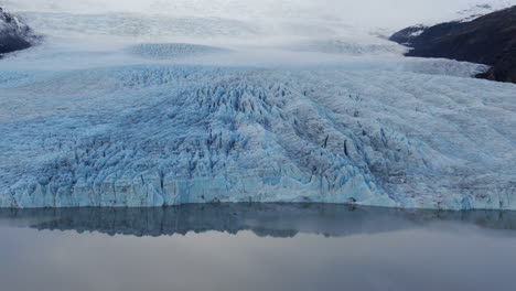 Fantastic-aerial-shot-of-approach-to-the-haoldukvisl-glacier-located-in-iceland