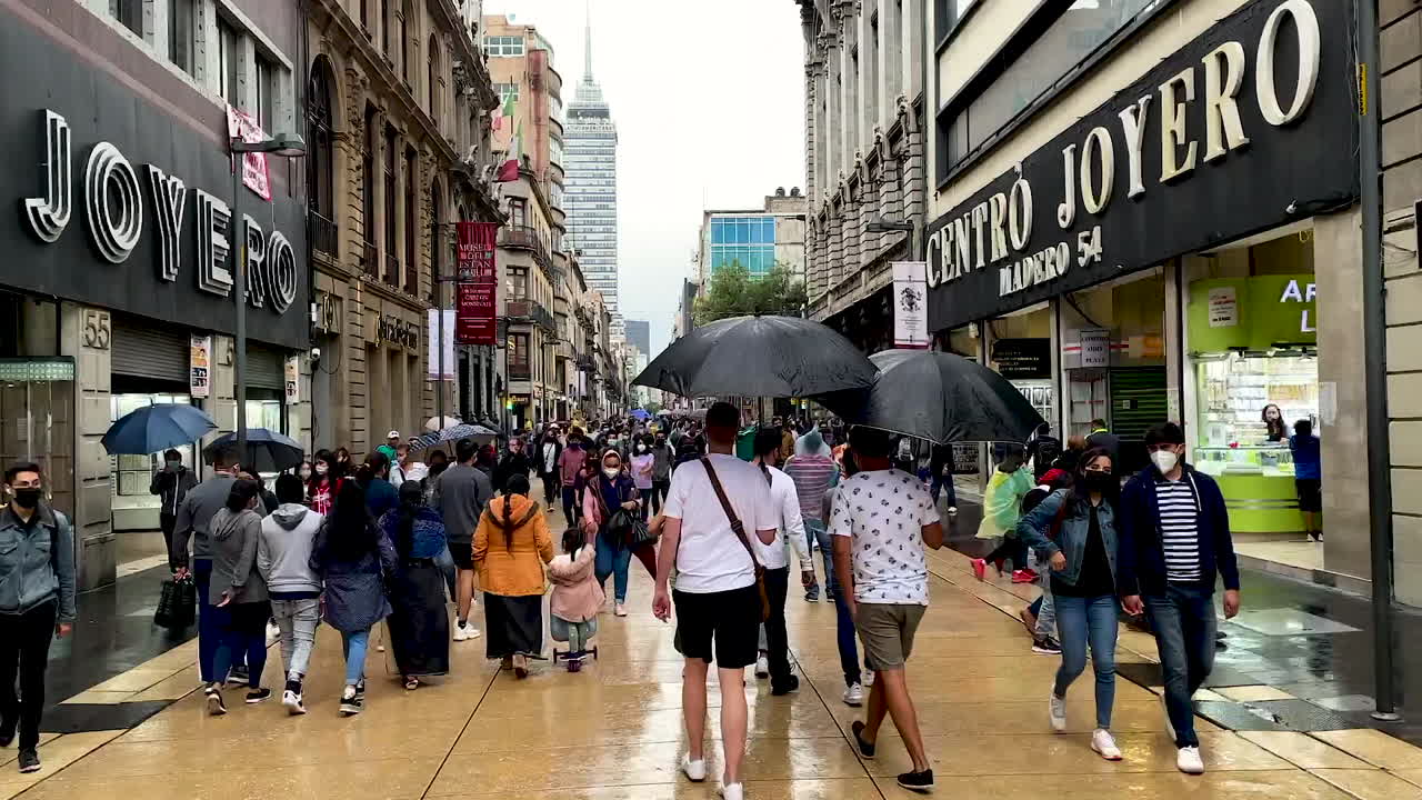 Timelapse of Madero street in Mexico city