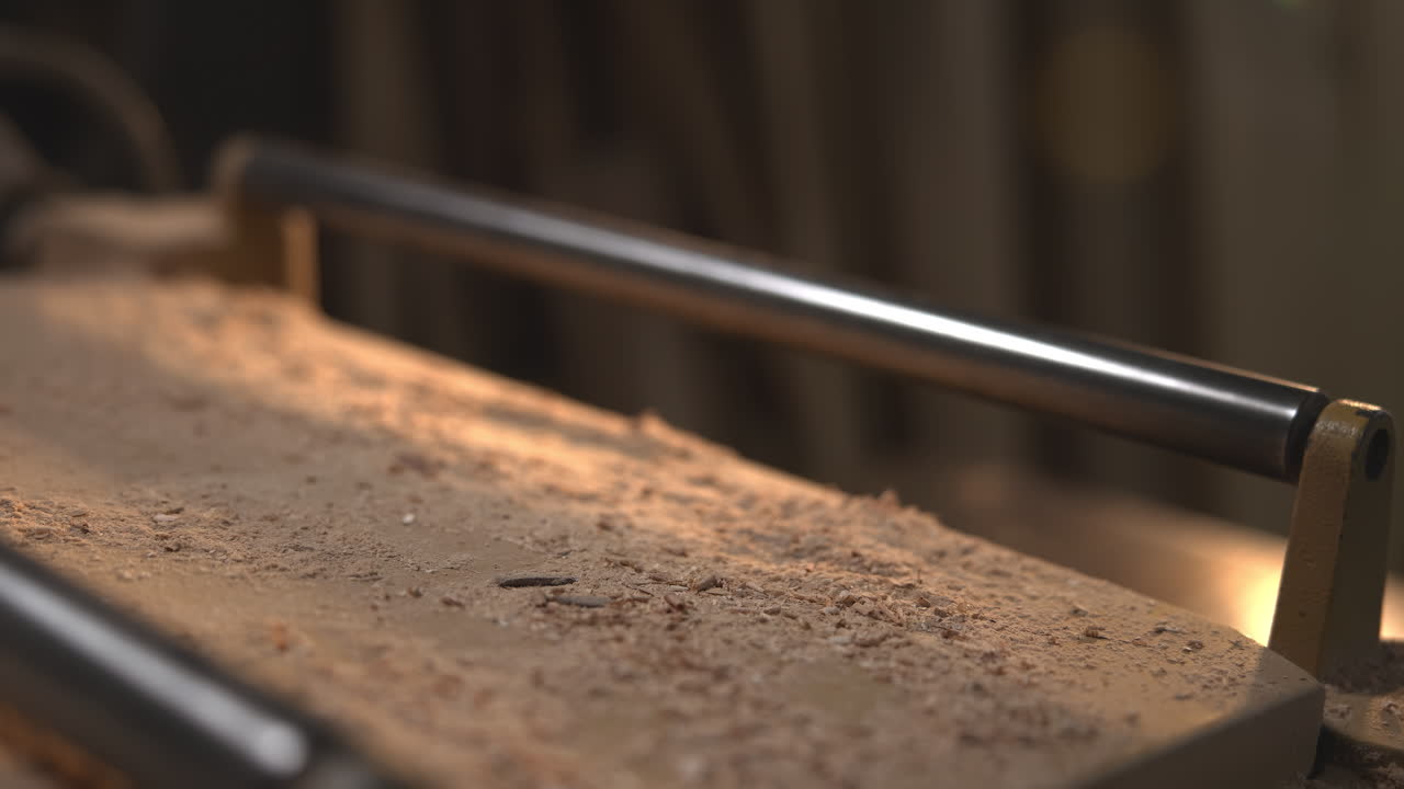 Woodworking with a planer