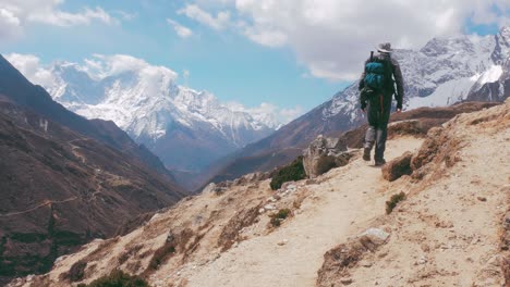 trekking to everest base camp