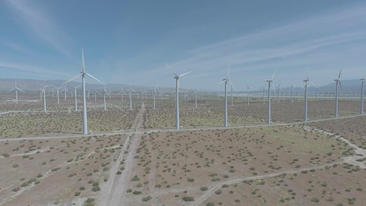 Zoom out view aerial view of the San Gorgonio, Pass Windmill California United States