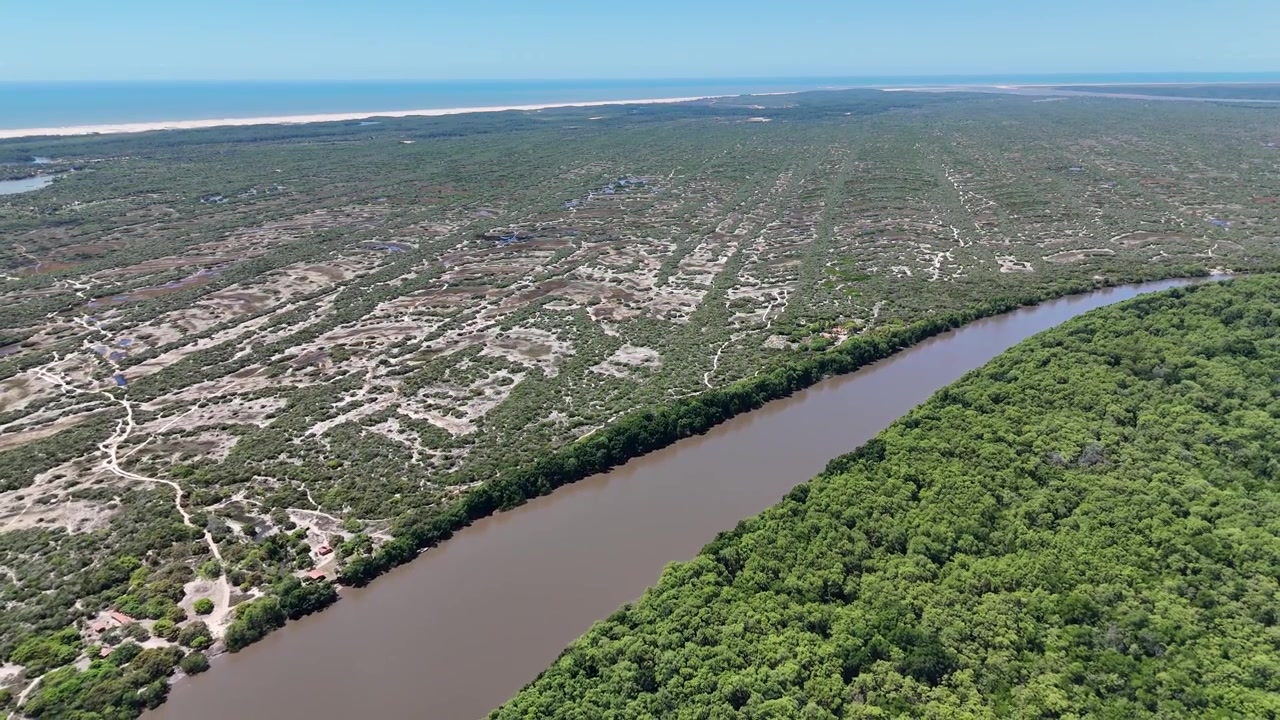 Delta do Parnaíba em Tutóia, Maranhão, Brasil. Cenário Natural. Delta Brasileiro das Américas. Delta do Parnaíba no Maranhão. Rio Sinuoso. Paisagem de Praia. Viagens de Férias. Nordeste do Brasil