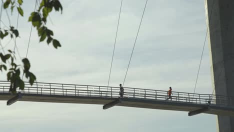 belle isle bridge with people walking over in richmond virginia 4k