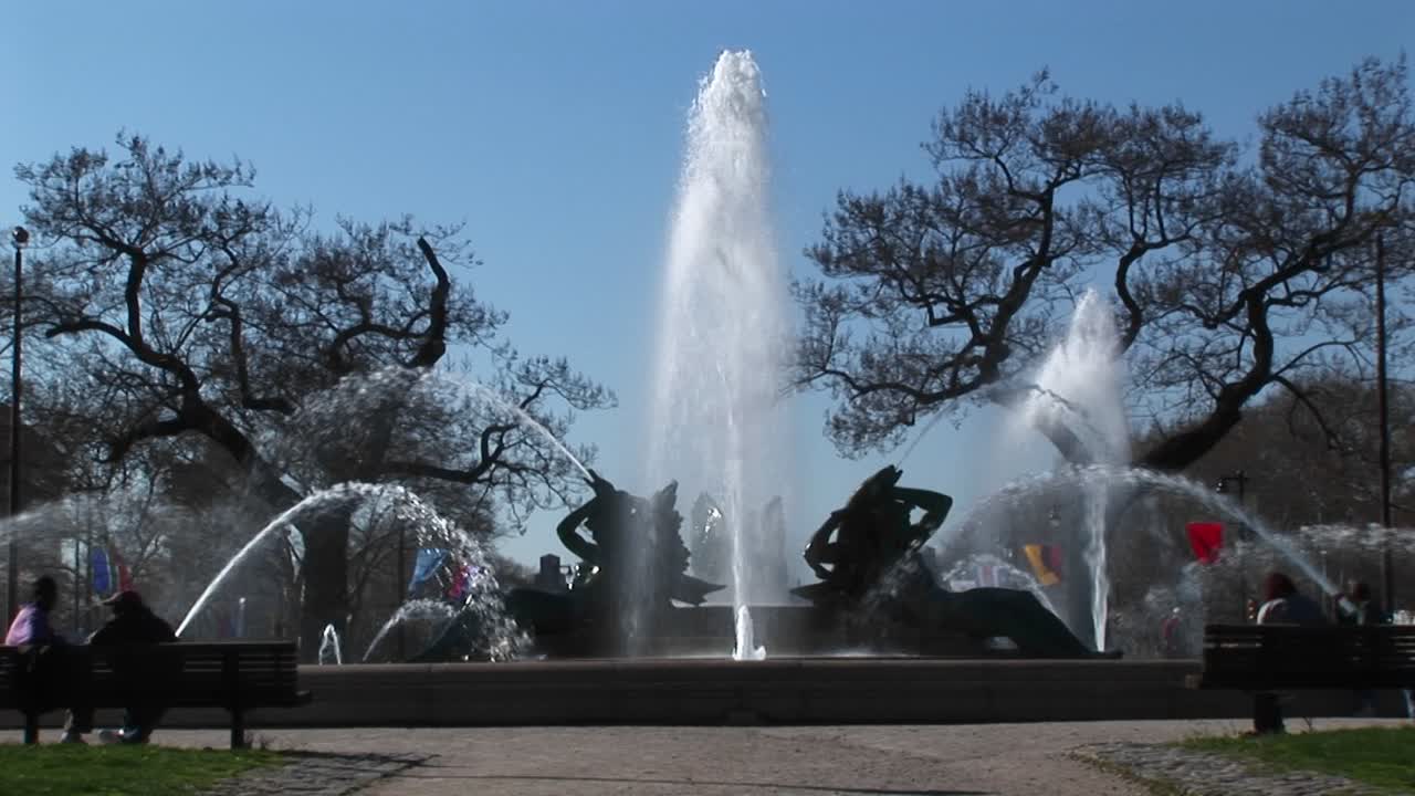 plano medio de la fuente conmemorativa en filadelfia