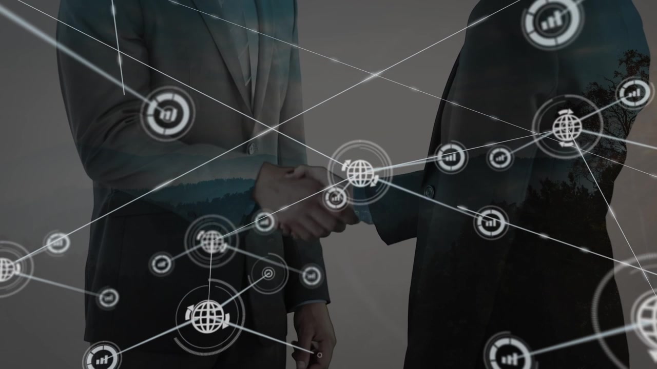 Animazione di una rete di connessioni con icone sopra la parte centrale di professionisti che si stringono la mano.