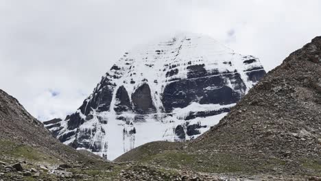 mount kailash himalayas range tibet