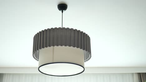candelabro moderno y elegante