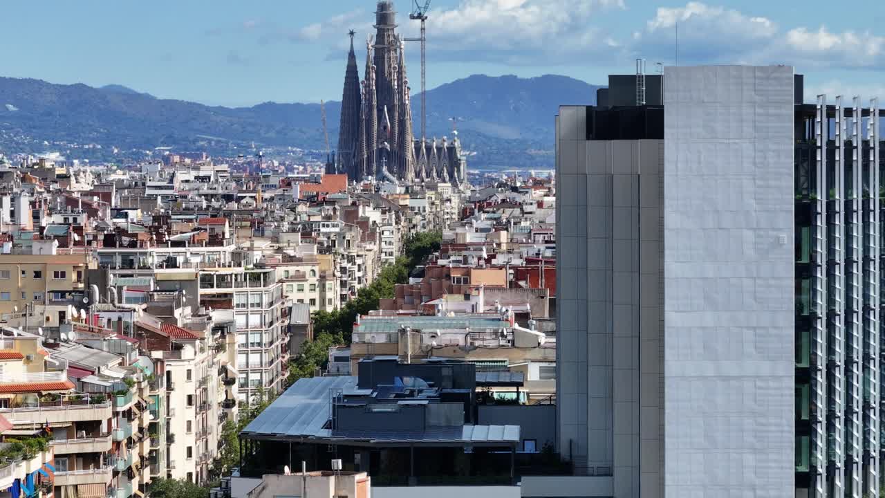 A short flight over Barcelona, sagrada familia views