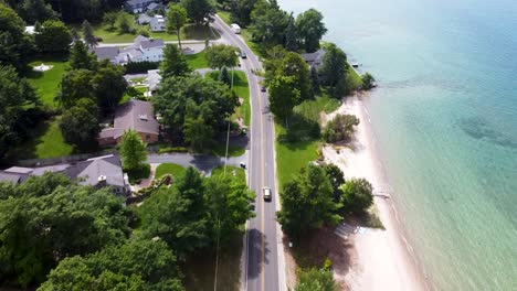 lakefront property on the shorline