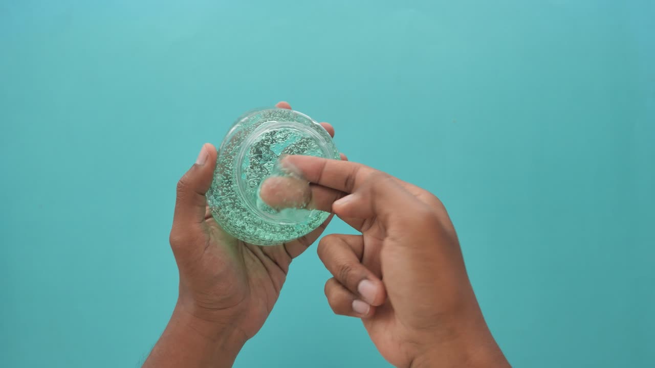 Gel hidroalcohólico para la protección contra virus