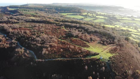 Aerial-forward-view-looking-over-Culmstock-Beacon,-Devon,-England