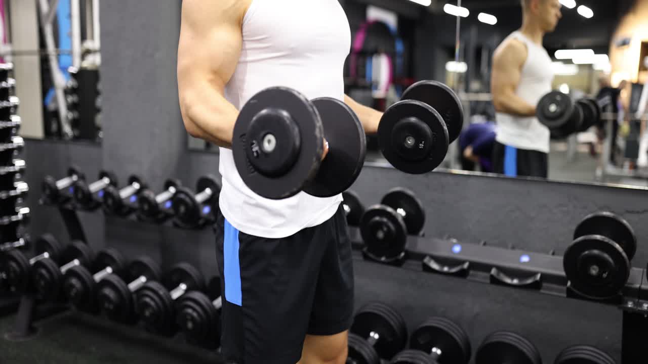 Weightlifting in the gym