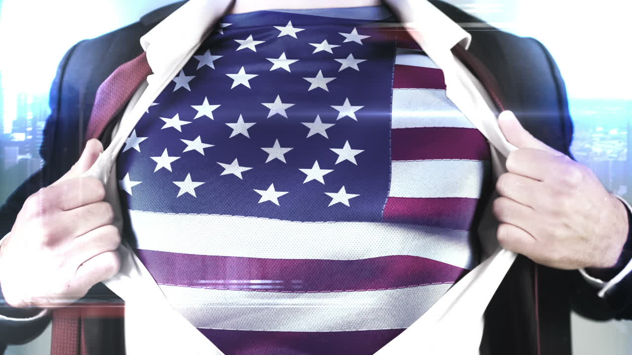 미국 티셔츠 를 보여주는 사업가