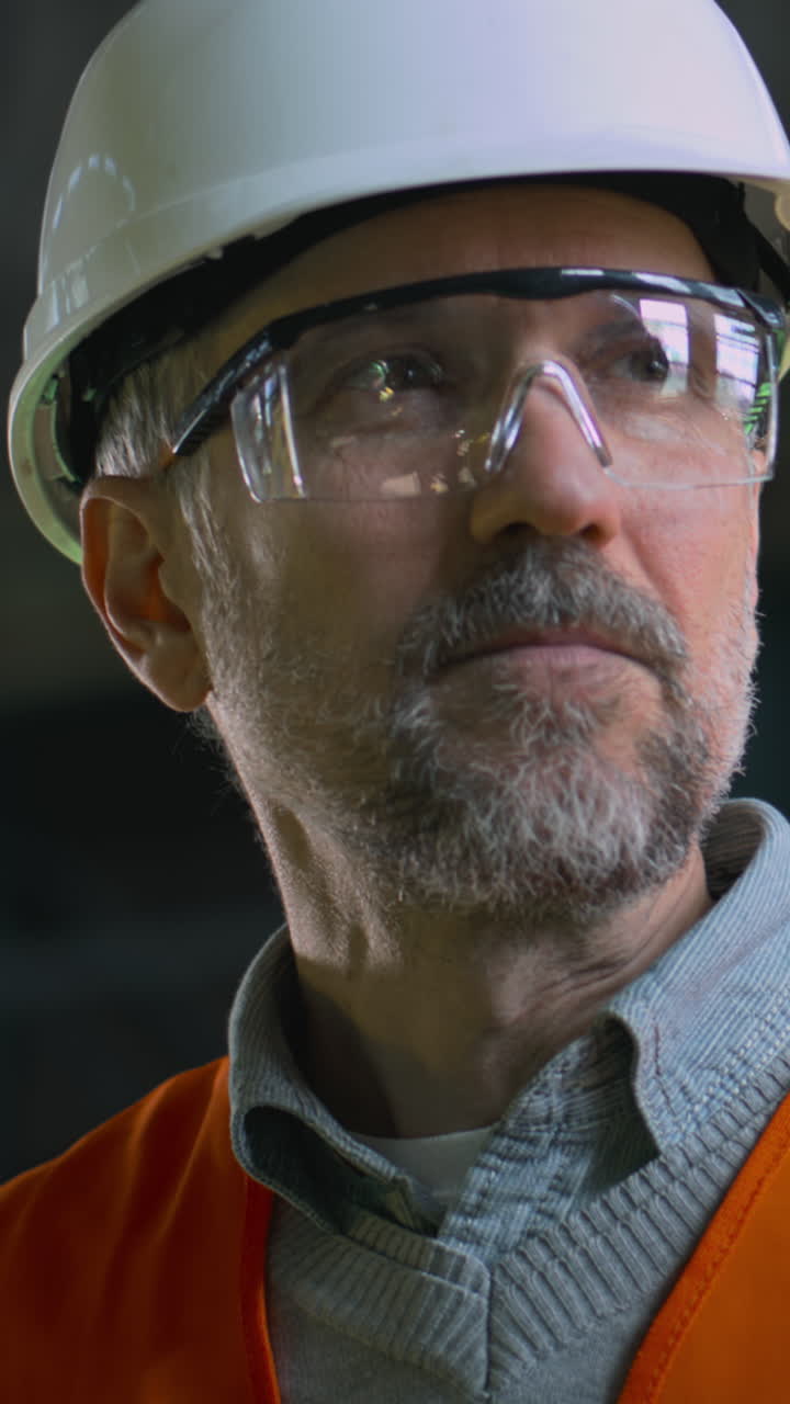 Retrato de un trabajador de la construcción