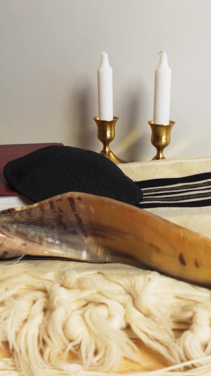 Traditional rosh hashanah jewish holiday symbols still life