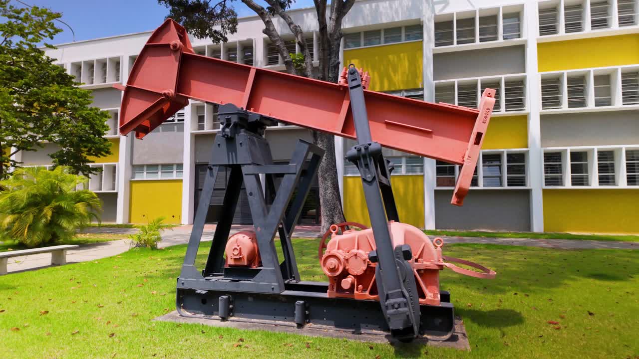A structural landmark at UCV for the extraction of valuable underground resources.
