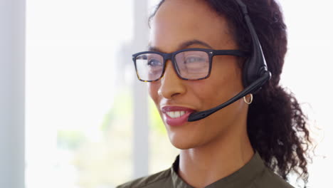 Customer-service,-call-center