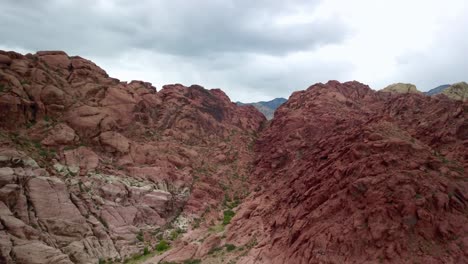 Aerial-of-the-red-rock-formations-within-Red-Rock-Canyon-in-Nevada